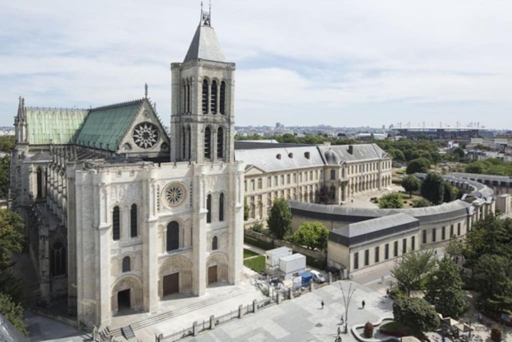 3Pieces Stade De France Grand-Paris Saint-Denis  Exterior photo