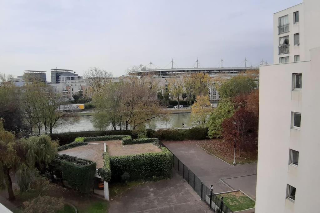 3Pieces Stade De France Grand-Paris Saint-Denis  Exterior photo